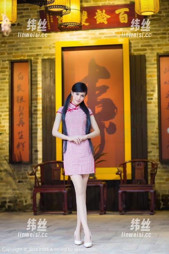 爱蜜社 - 小热巴的连体衣，免费套图！哪位勇士敢给我讲讲穿着心情？