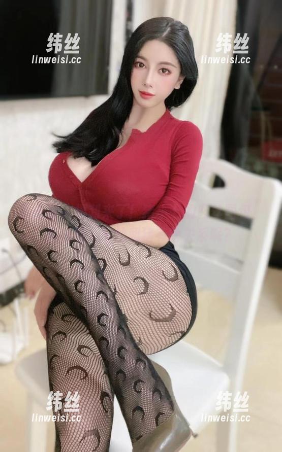 微密圈 - 福利来了！猪小七的肉丝图包，我在想，肉丝和猪有啥关系呢？