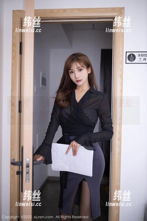 秀人网 - 又来啦！Mieko林美惠子更新：女神气场全开，请勿靠近！