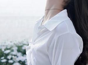 秀人网 – Mila豆嘟嘟的白色写真，图集里的白色居然让人浮想联翩