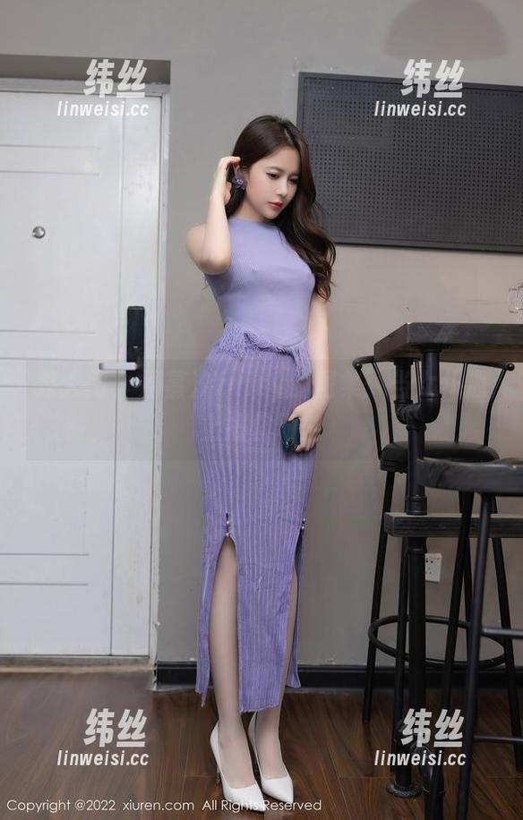 秀人网 - 周慕汐fairy的图集：当女仆遇上搞怪时刻
