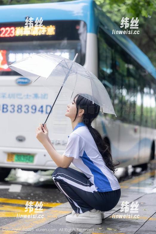 秀人网 - 电力十足的喵喵JOJO，短裙福利图包直接戳中我的心。