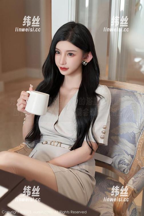 秀人网 - 娜露Selena的浴室：这组高清图你得看，看完你可能会想要小浴室。