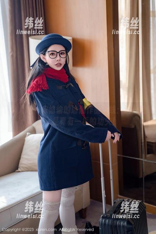 秀人网 - 宋愉愉的瑜伽作品在线：这一抬腿，是真有一手的功夫！