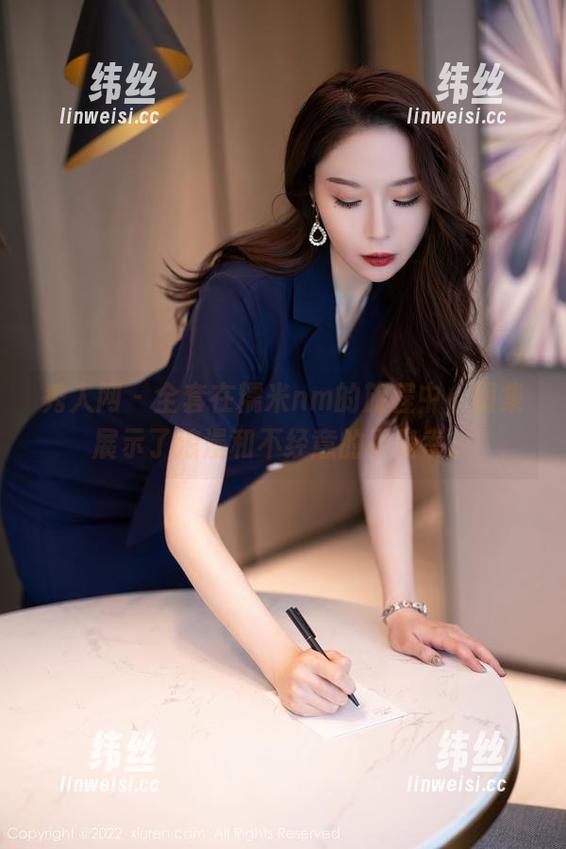 秀人网 - 全套在糯米nm的旅程中，图集展示了浪漫和不经意的小确幸。