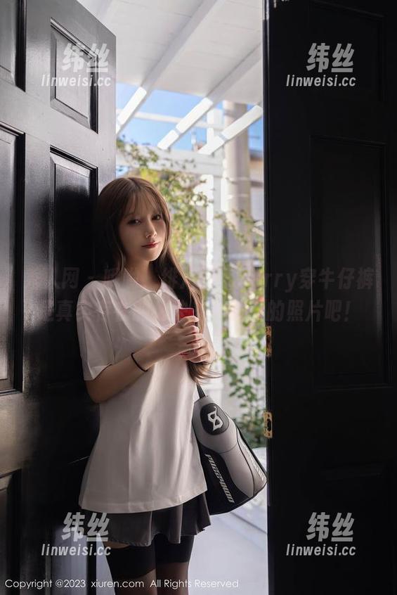 秀人网 - 哦哟，绯月樱-Cherry穿牛仔裤是真实存在的！快来看更新的照片吧！