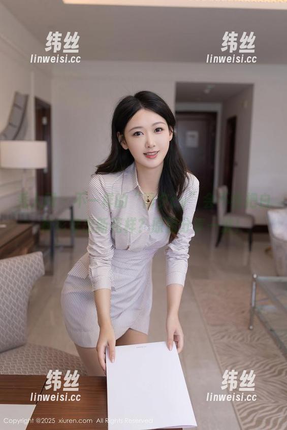 秀人网 - 不一样的“雨夕cy”会不会把白衬衫穿出新花样？原图分享一波！