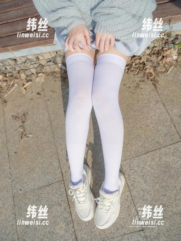 紧急企划-见希w 紧急企划 - 见希w今天穿上那件白丝学生服,你敢信吗,美图次次冲击我的审美极限!