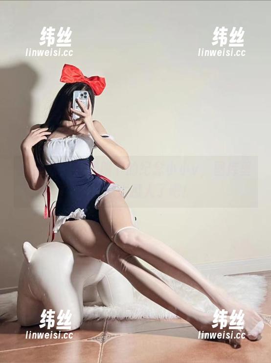 纪念小小v 微密圈 - 体操服下的纪念小小v,图库里的姿态太撩人了吧!