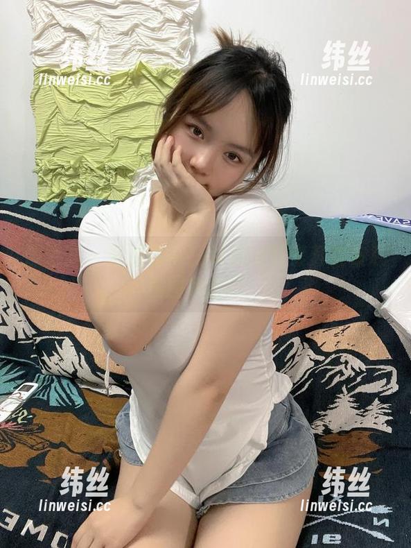 微密圈 - 葱油饼er：认真的可爱其实在私房图包里呀！