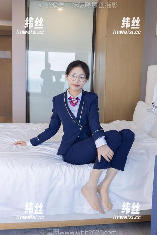 袜啵啵 - 稚予的长靴双重奏，透过无圣光套图看她的小心思