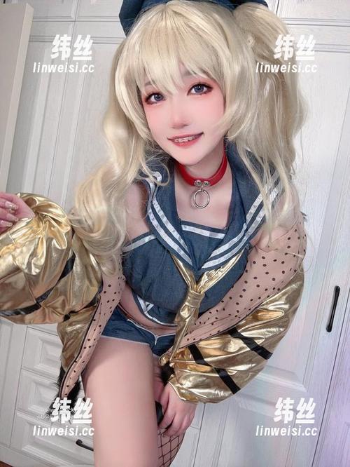 爱丽丝也跟着走：贝贝琪Becky热裤地带的原图，高清到想直接削片！