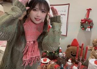 闪月半拿下的《柏崎星奈》写真，越来越看不懂了，下载前可以问问意见吗？