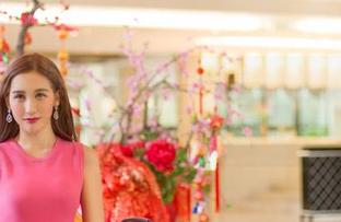 青豆客 – 邂逅娜依灵儿，最新系列女孩资源，随便点点看下去吧～
