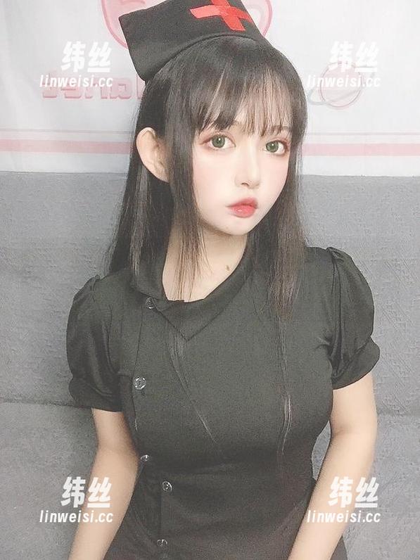 也是黑猫猫ovo的JK，在线资源分享时刻，反正没人能拒绝猫和裙子的魔力！